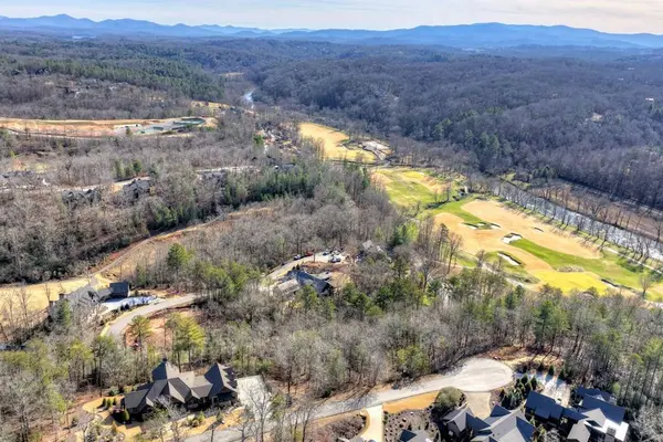 112 Fawn Way, Mineral Bluff, GA 30559