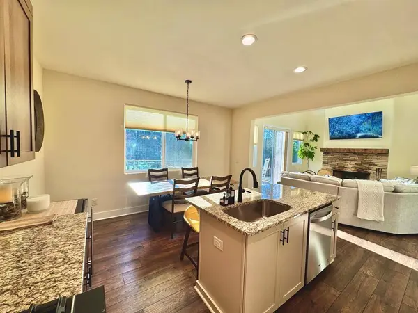 939 Sunset Road, Epworth, GA 30541