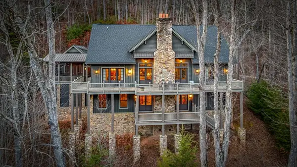490 Red Wolf Run, Franklin, NC 28734