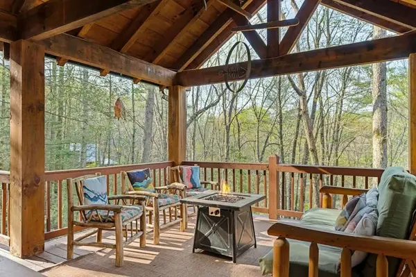 134 Hemlock Circle, Blue Ridge, GA 30513