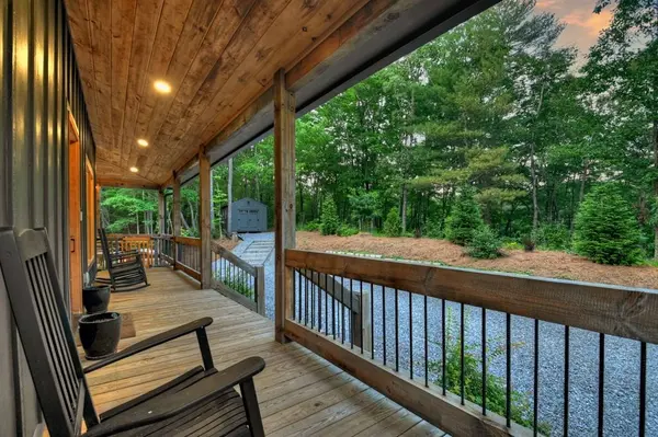 670 Wild Oaks Way, Ellijay, GA 30540