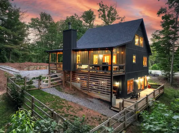 670 Wild Oaks Way, Ellijay, GA 30540