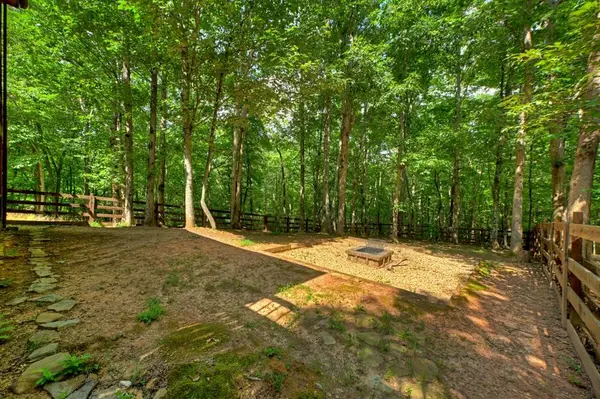 21 Trails End Lane, Morganton, GA 30560