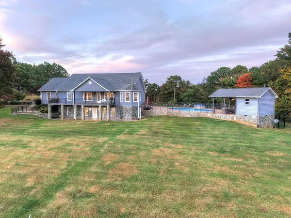 334 Belaire DR, Copperhill, TN 37317