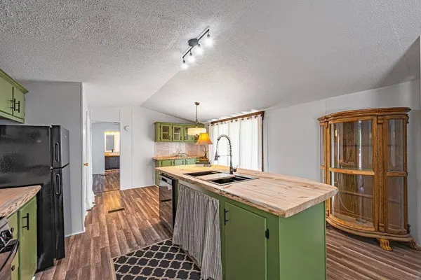 660 Aska Road, Blue Ridge, GA 30513