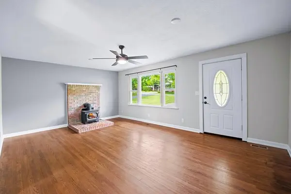 1243 Sycamore Street, Young Harris, GA 30582