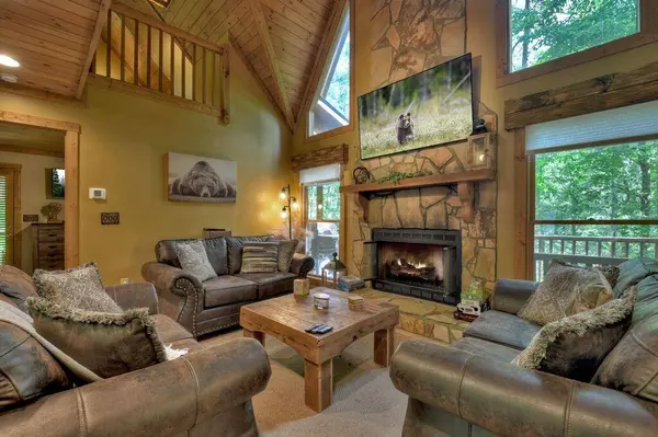 335 Goldmine Drive, Ellijay, GA 30536