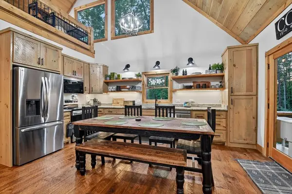 270 Wild Oaks Way, Ellijay, GA 30540