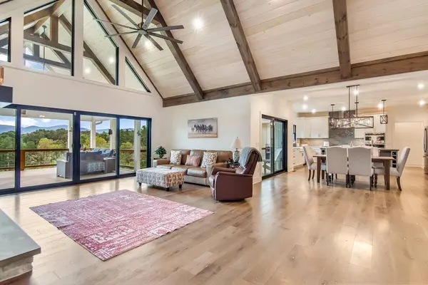 138 Clearview Lane, Blairsville, GA 30512