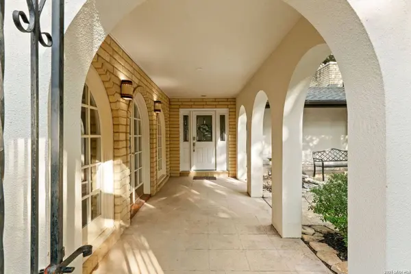 4227 Laurel Trl, San Antonio, TX 78240