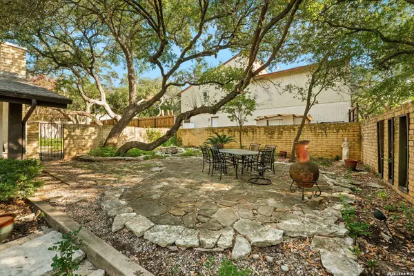 4227 Laurel Trl, San Antonio, TX 78240