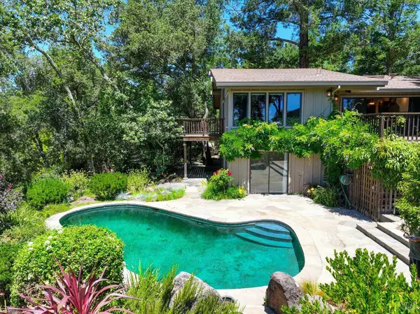 105 knoll PL, St. Helena, CA 94574