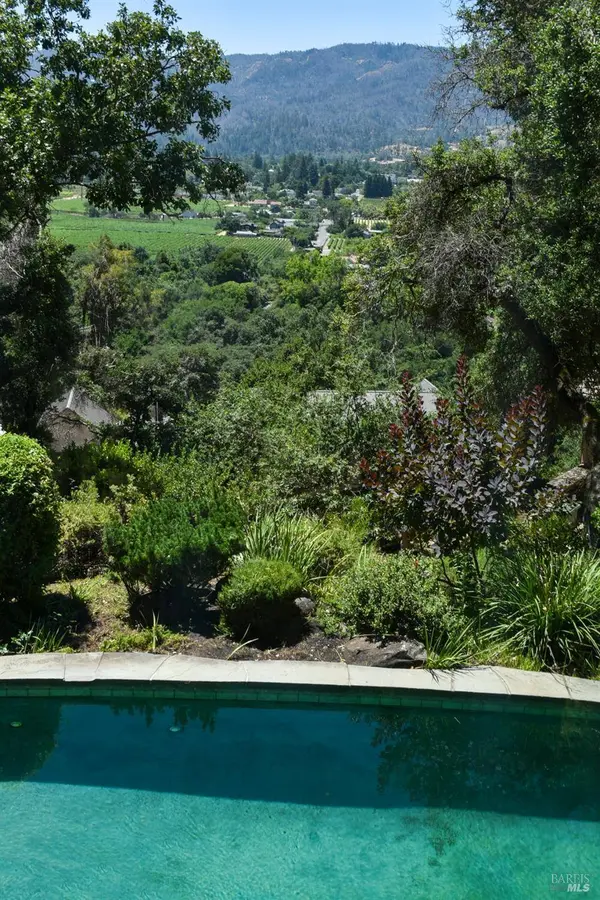 105 knoll PL, St. Helena, CA 94574