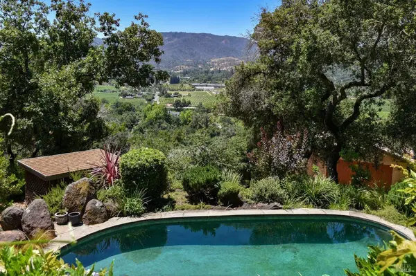 105 knoll PL, St. Helena, CA 94574