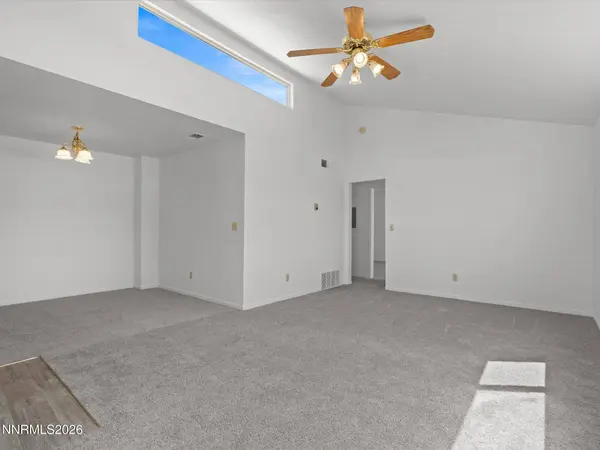 2655 Sycamore Glen #APT 1, Sparks, NV 89434