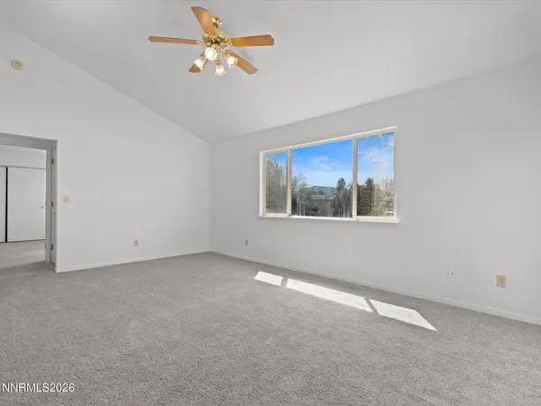 2655 Sycamore Glen #APT 1, Sparks, NV 89434