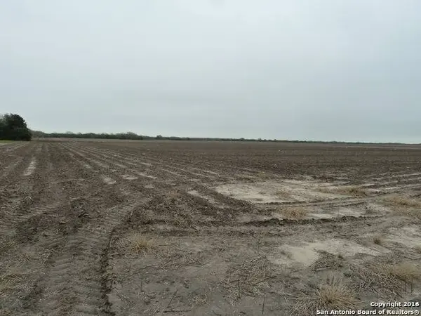 1956 Fm 1554, Alice, TX 78332