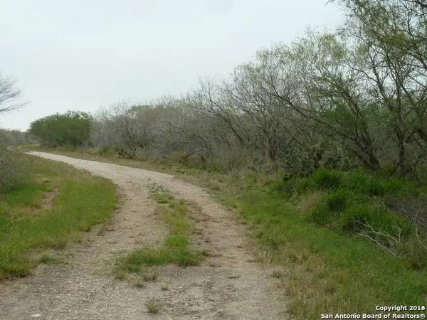 1956 Fm 1554, Alice, TX 78332