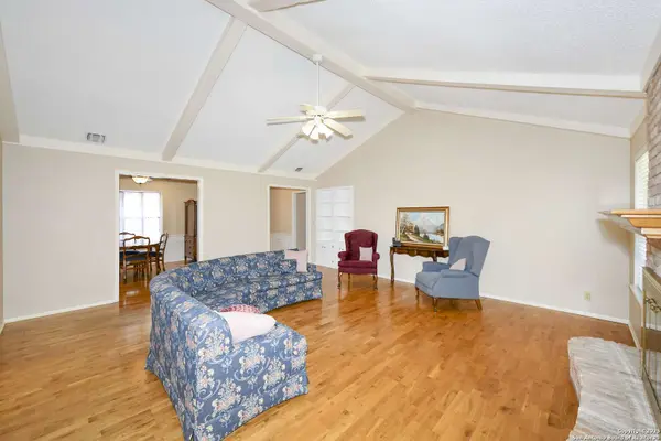 1415 Synandra, San Antonio, TX 78232