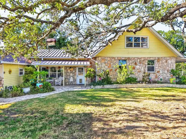 3320 Privilege Creek Rd, Pipe Creek, TX 78063