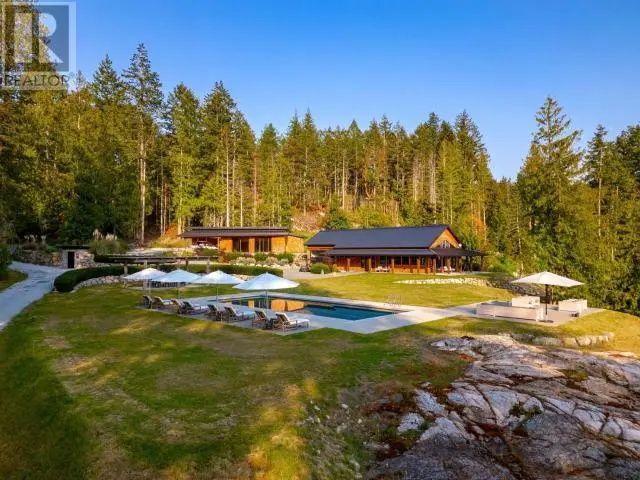 SHARPES BAY ROAD Powell River #Lot 3 & 4, British Columbia V0n2g0,