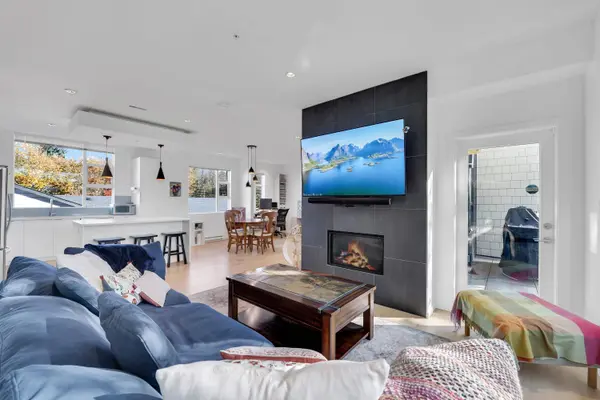 38447 Buckley AVE #4, Squamish, BC V8B 0B8