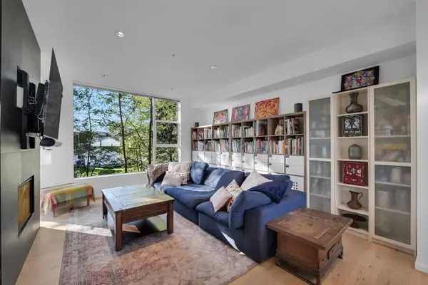 38447 Buckley AVE #4, Squamish, BC V8B 0B8