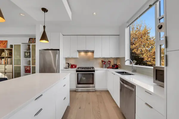 38447 Buckley AVE #4, Squamish, BC V8B 0B8