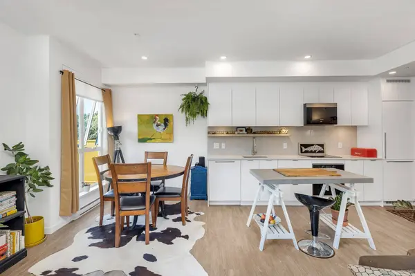 37762 Third AVE #301, Squamish, BC V8B 1C3