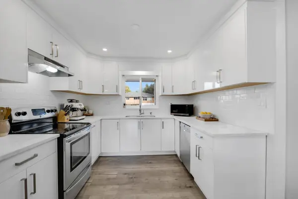 2026 Garibaldi WAY, Squamish, BC V0N 1T0