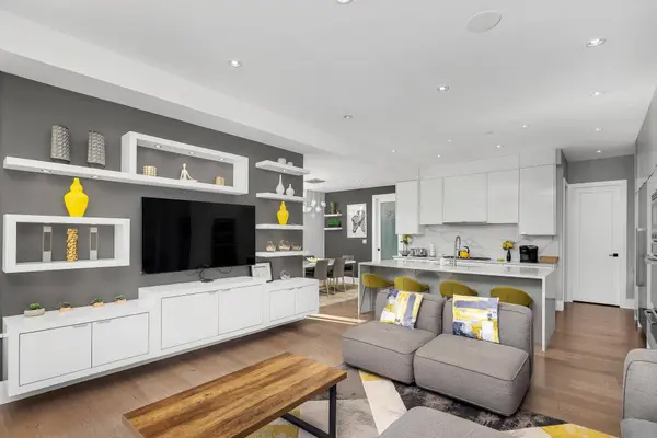 2213 Windsail PL, Squamish, BC V8B 0T6