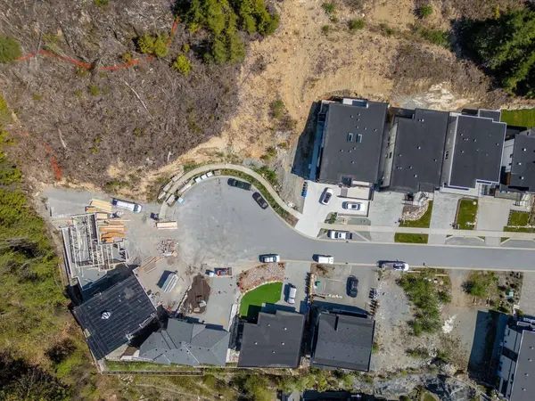 3385 Mamquam RD #34, Squamish, BC V8B 0E3