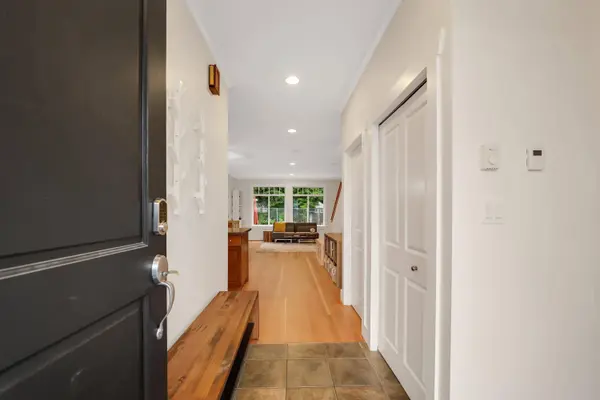 38616 Cherry DR, Squamish, BC V8B 0C2