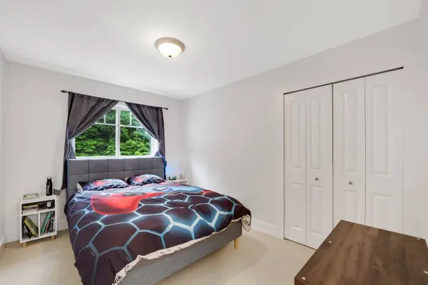 38616 Cherry DR, Squamish, BC V8B 0C2