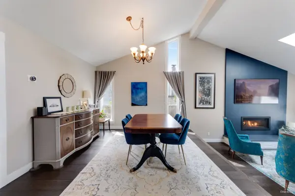 38582 Westway AVE, Squamish, BC V8B 0L6