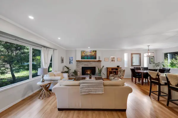 2572 The BLVD, Squamish, BC V0N 1T0