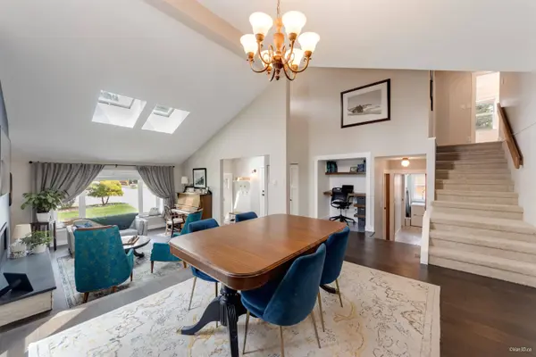 38582 Westway AVE, Squamish, BC V8B 0L6