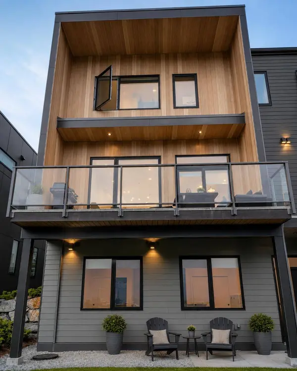 39249 Stellar DR, Squamish, BC V8B 1G2