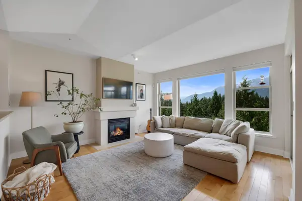 1024 Glacier View DR #11, Squamish, BC V8B 0G1