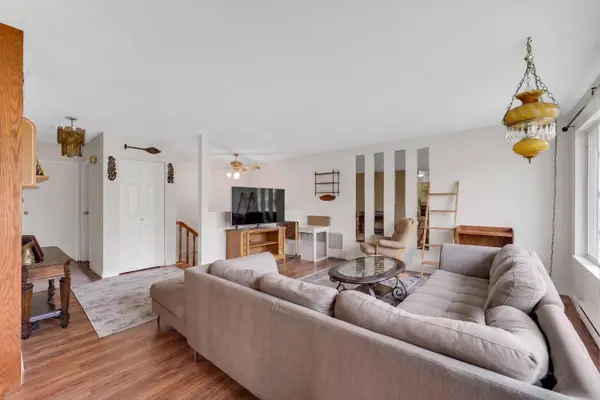 38397 Buckley AVE #3, Squamish, BC V8B 0A6