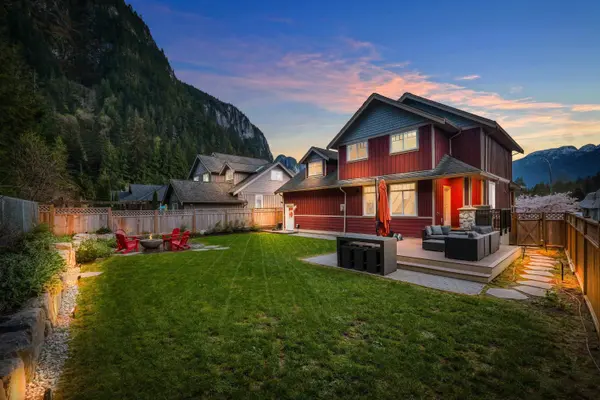 38618 Cherry DR, Squamish, BC V8B 0C2