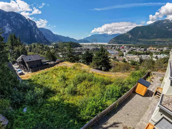 38297 View PL #5, Squamish, BC V8B 0C8
