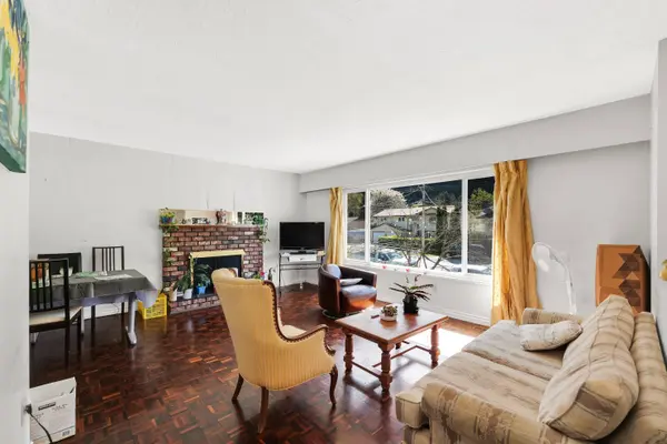 38319 Westway AVE, Squamish, BC V8B 0W6