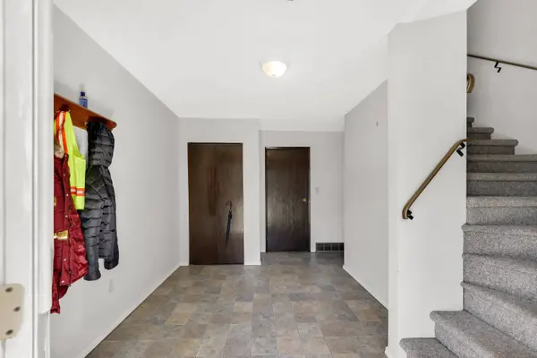 38319 Westway AVE, Squamish, BC V8B 0W6