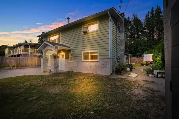 42056 Birken RD, Squamish, BC V0N 1H0
