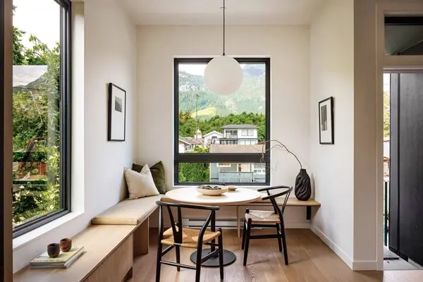 37940 Fourth AVE #5, Squamish, BC V8B 0P7