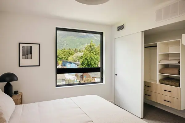 37940 Fourth AVE #1, Squamish, BC V8B 0P7