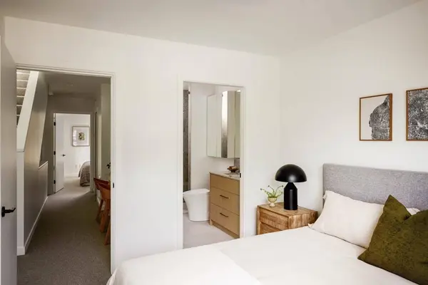 37940 Fourth AVE #1, Squamish, BC V8B 0P7
