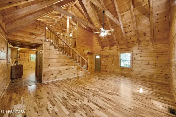 4264 Peachie WAY, Cosby, TN 37722