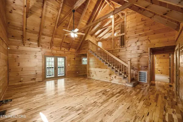 4264 Peachie WAY, Cosby, TN 37722